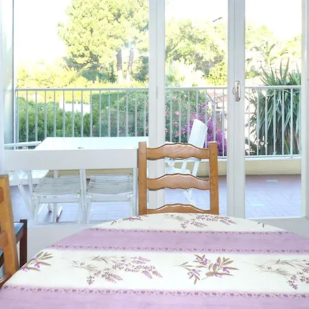 Apartment De 2 Chambres A Les Pins A 300 M De La Avec Vue Sur La Et Terrasse Amenagee *